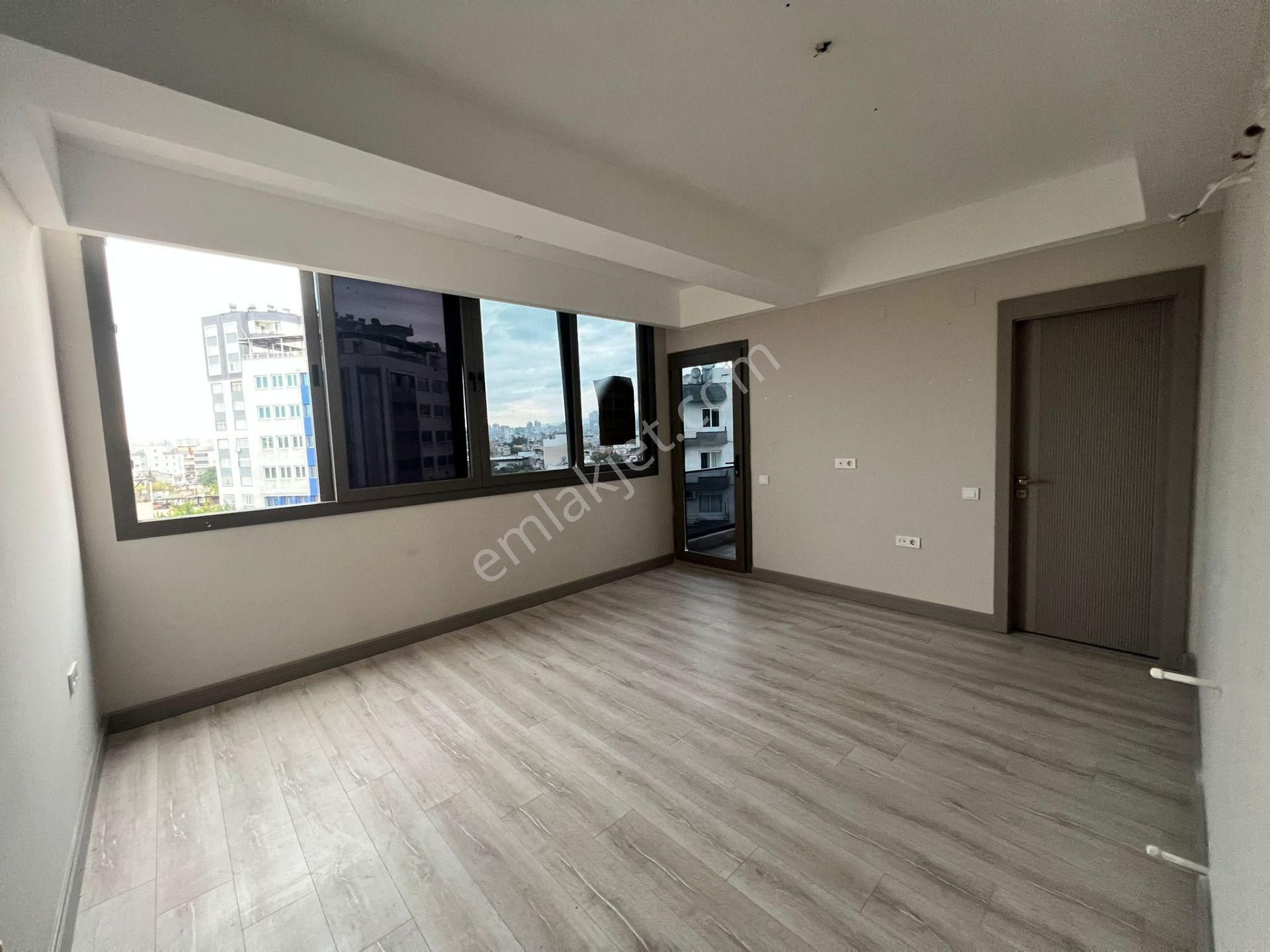 Karınca'dan Merkezin İçinde Bulunan Sıfır Yapılı 2+1 Ofis - Görsel 4