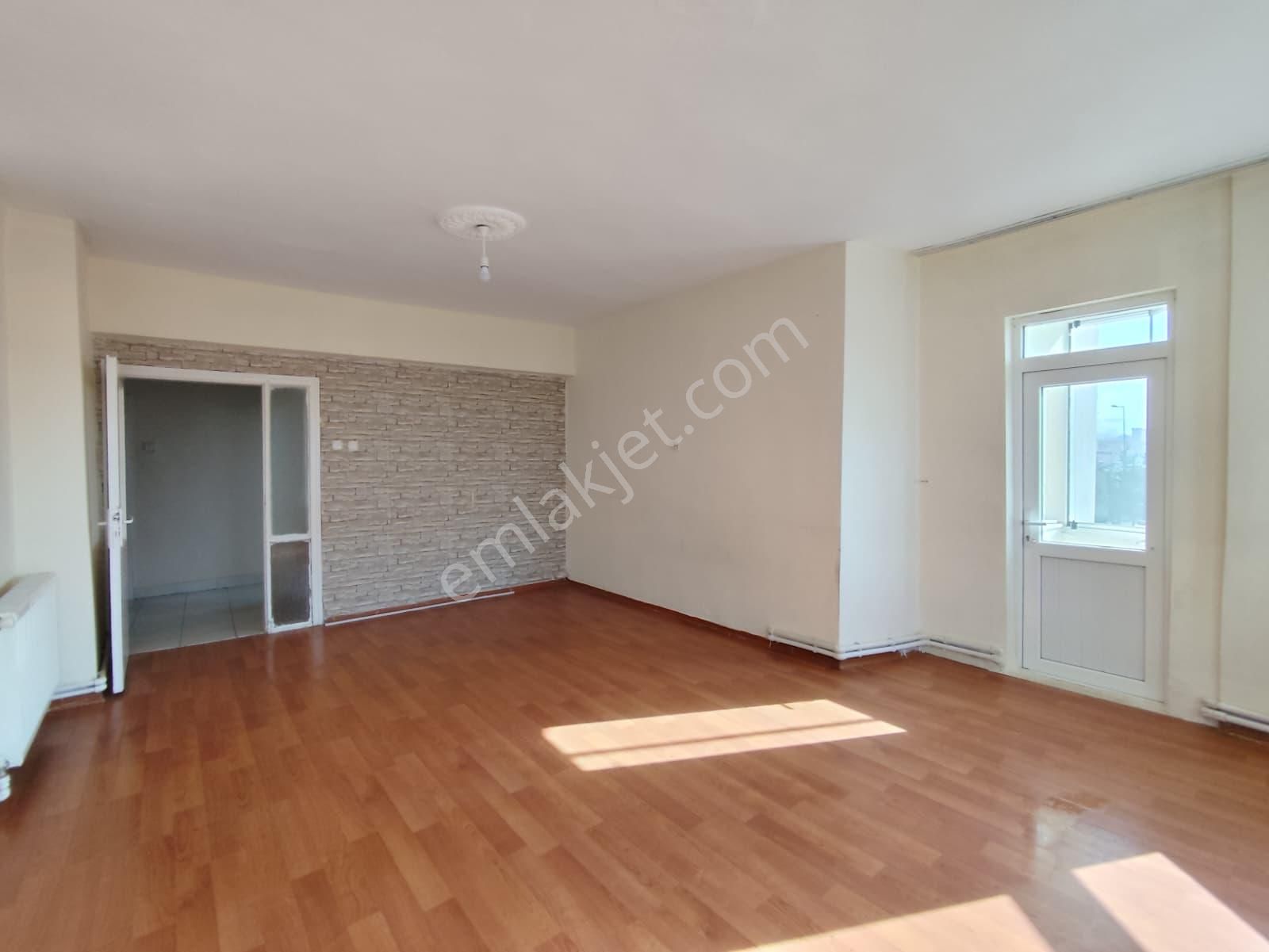 Mazakaland Karşısı Kocasinan Mahallesinde 2+1 Kiralık Daire - Görsel 6