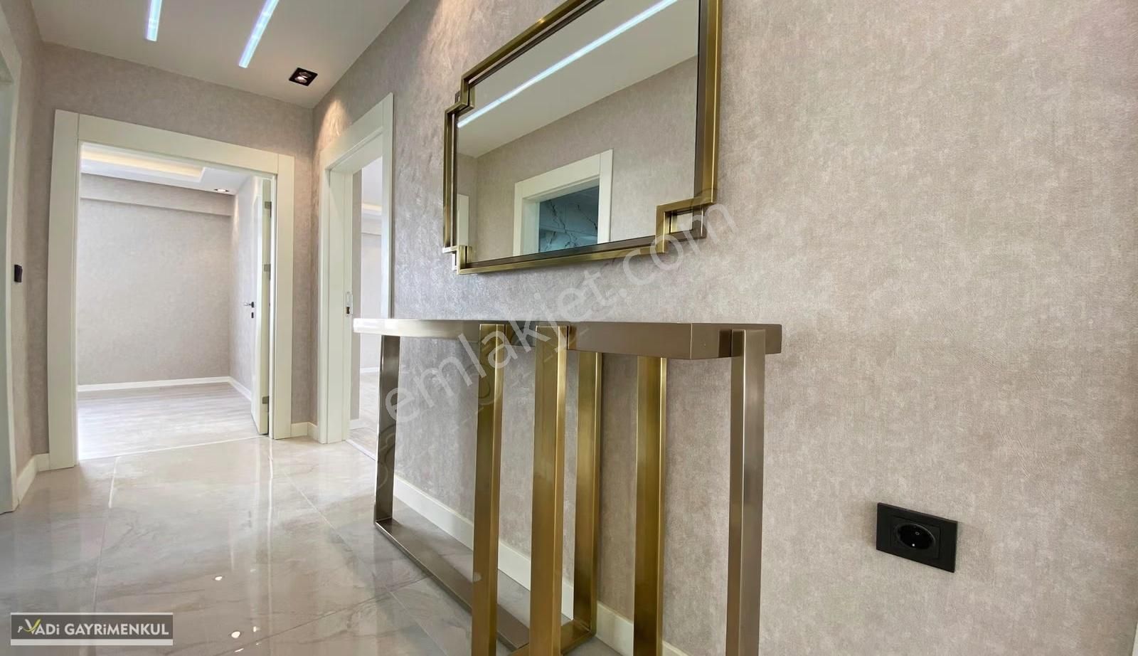 Vadi'den Hisar'da Bulvar Yakını Katta Göz Kamaştıran 3+1 Daire ! - Görsel 15