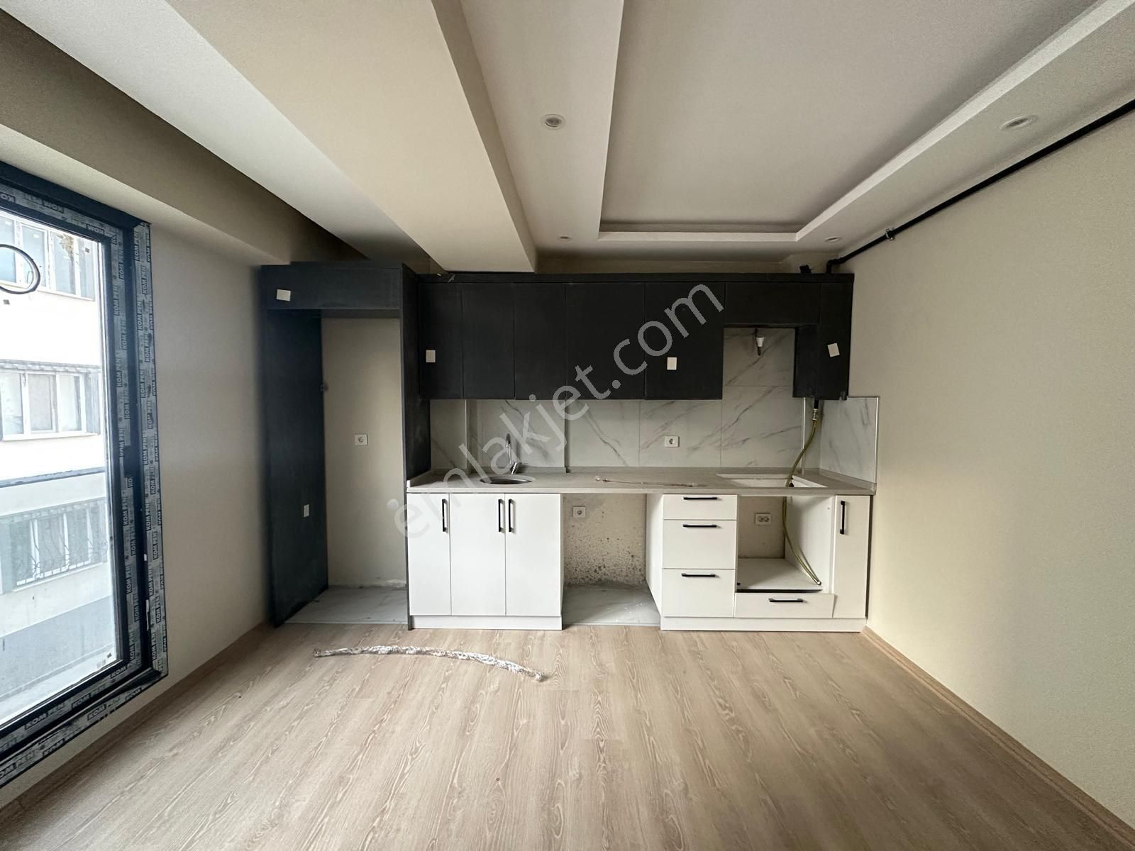 Emlak Center'dan Muradiye Mah Satılık 1+1 Sıfır Daire - Görsel 11