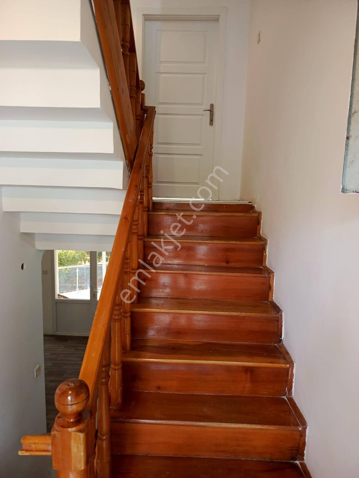 Alanya Turkler Mahallesinde Satılık 3+1 Villa - Görsel 11