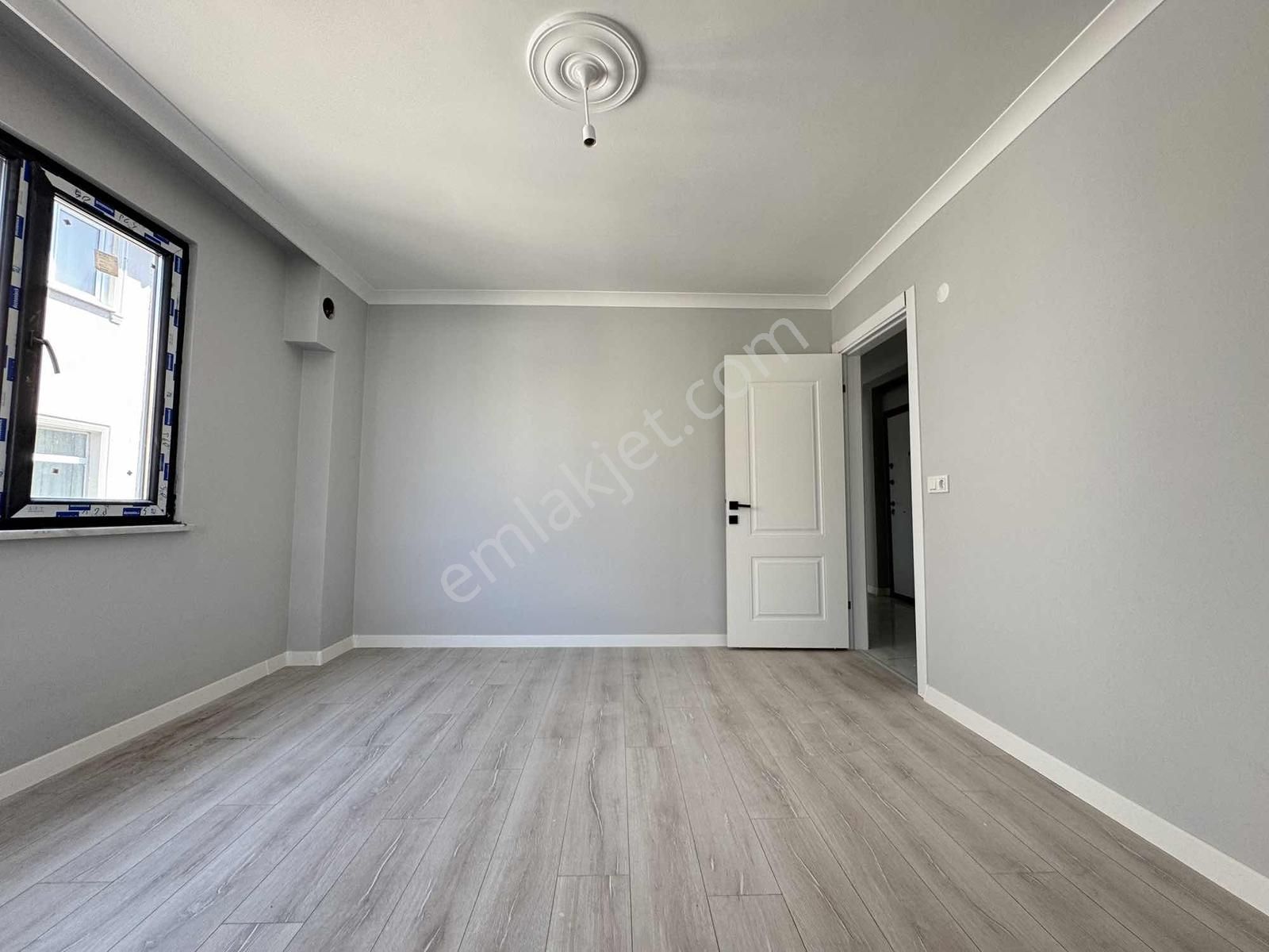 Marmaraya Komşu 4+1 Asansörlü Yerden Isıtmalı Dublex Daire - Görsel 24