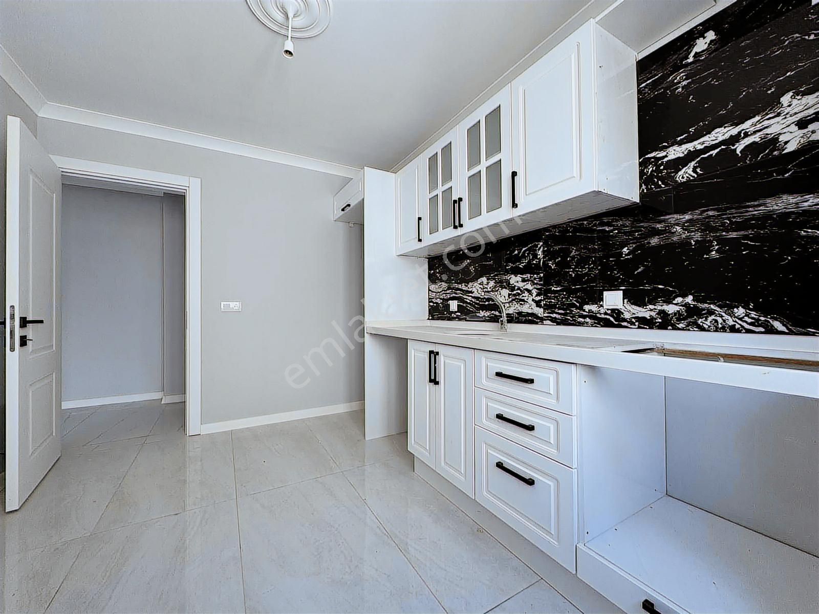 Marmaraya Komşu 4+1 Asansörlü Yerden Isıtmalı Dublex Daire - Görsel 12