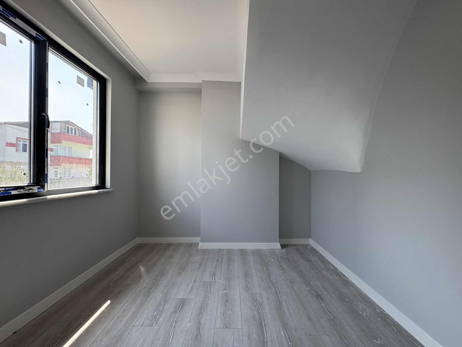 Marmaraya Komşu 4+1 Asansörlü Yerden Isıtmalı Dublex Daire - Görsel 27