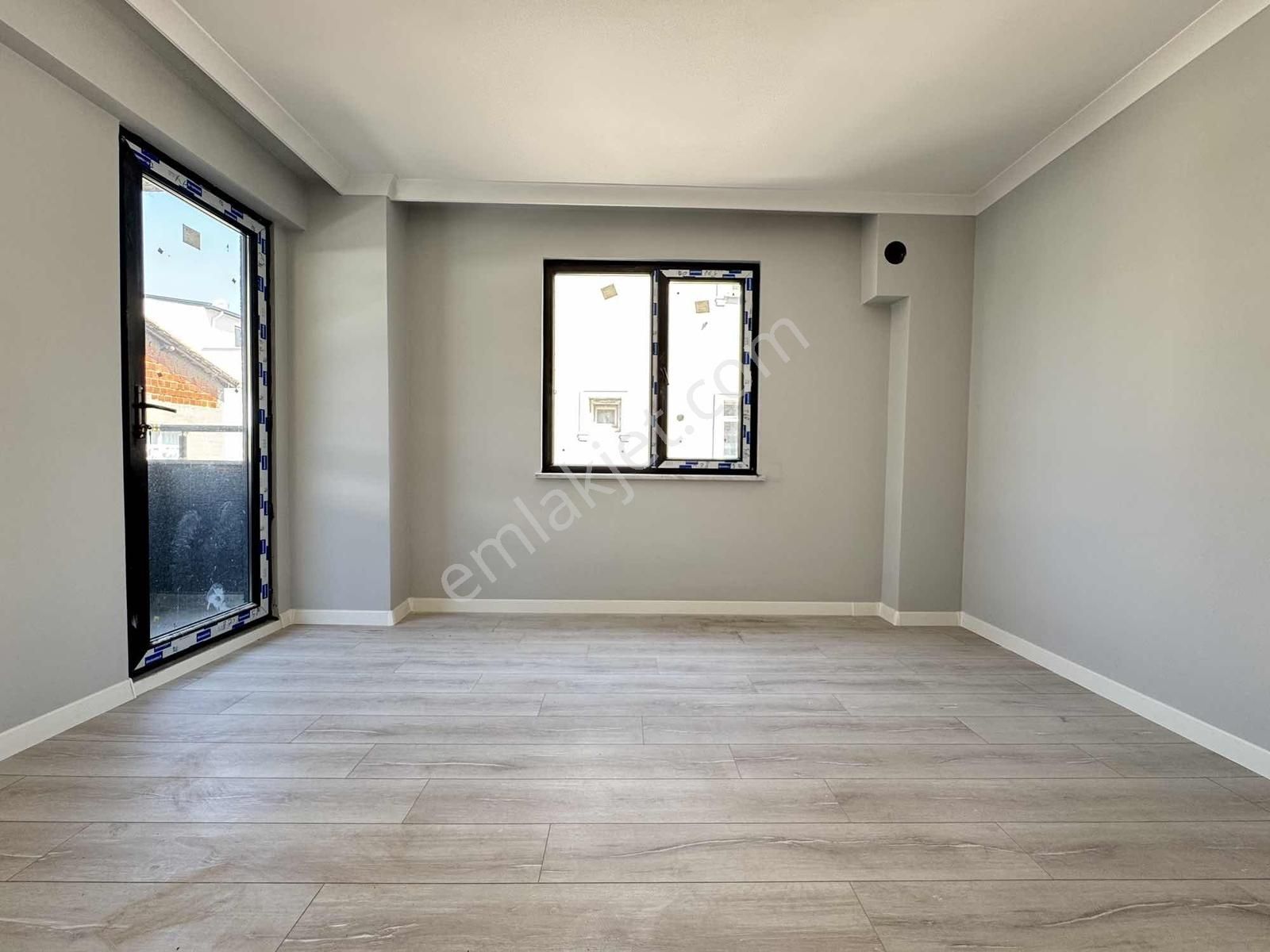 Marmaraya Komşu 4+1 Asansörlü Yerden Isıtmalı Dublex Daire - Görsel 18