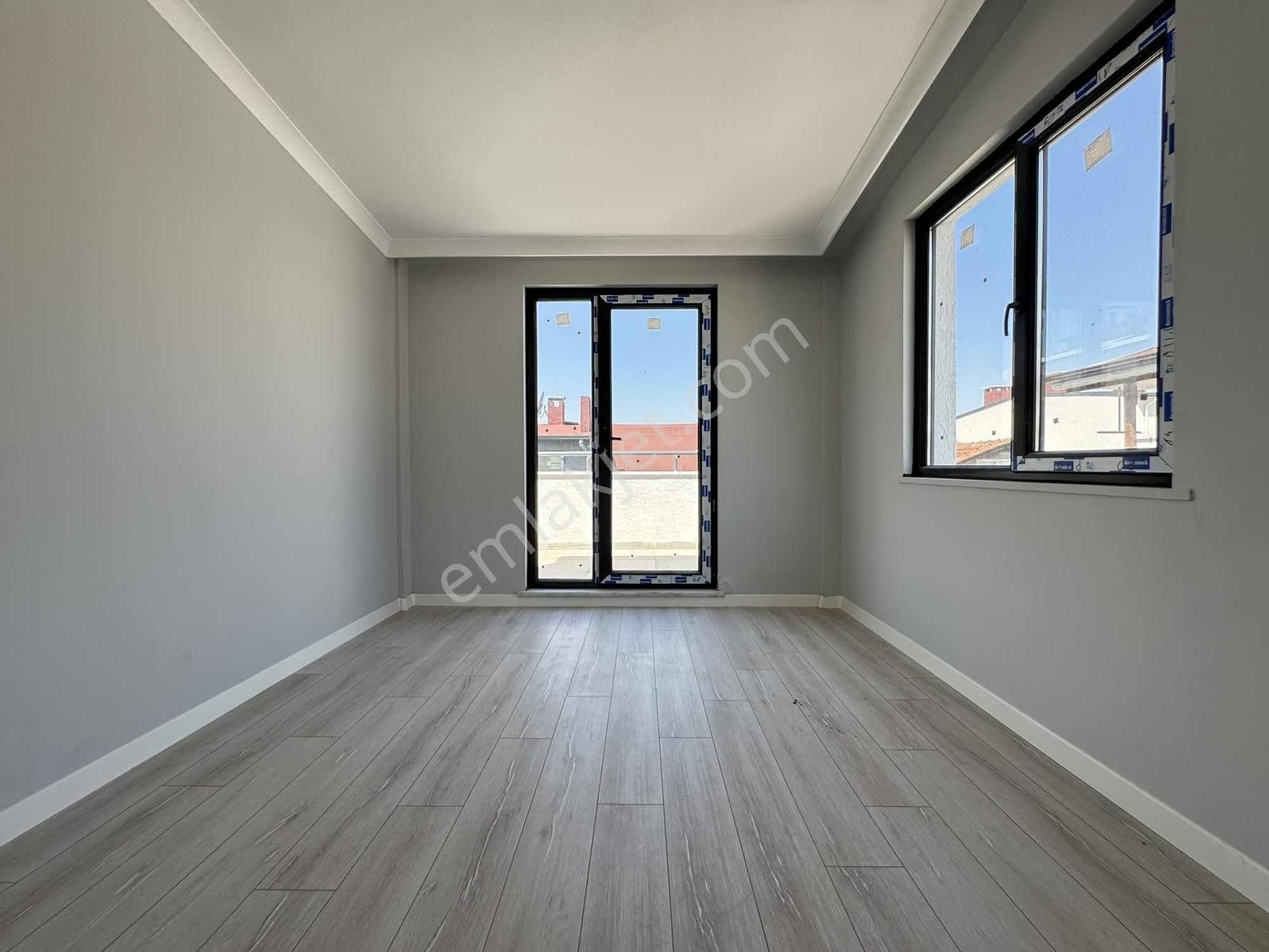 Marmaraya Komşu 4+1 Asansörlü Yerden Isıtmalı Dublex Daire - Görsel 4