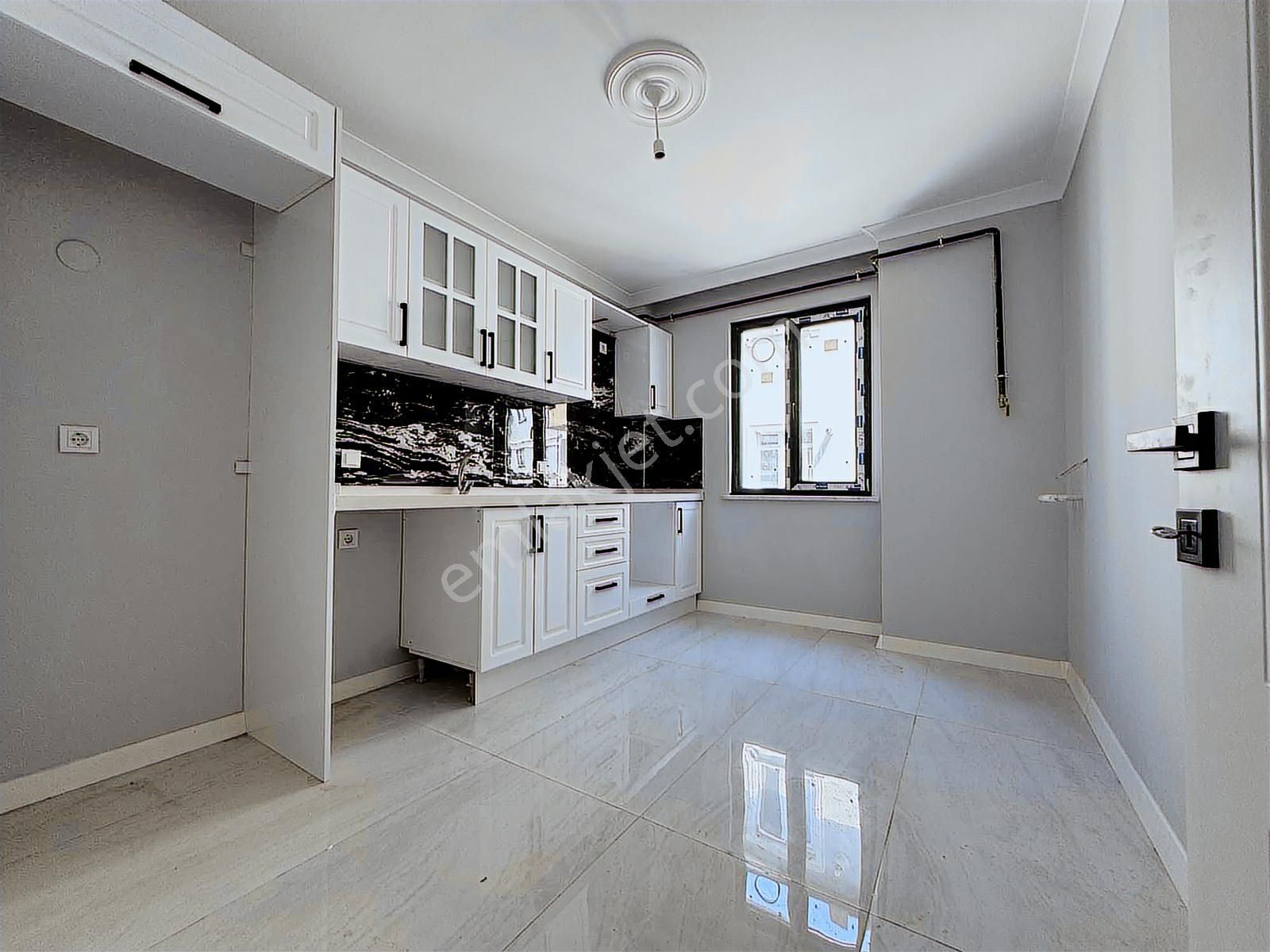 Marmaraya Komşu 4+1 Asansörlü Yerden Isıtmalı Dublex Daire - Görsel 22