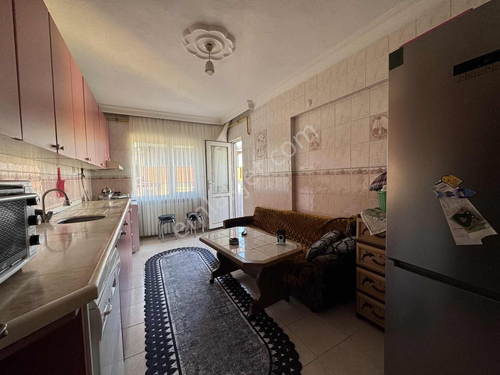 Darıca Bayramoğlunda 3+1 150m² Deniz Manzaralı Ara Kat - Görsel 12