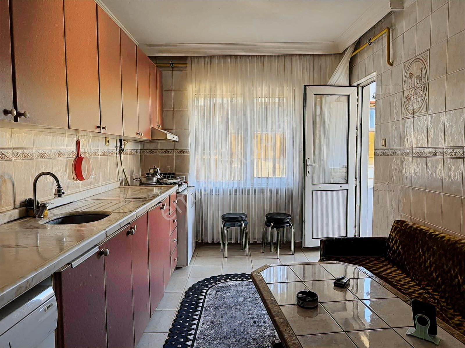 Darıca Bayramoğlunda 3+1 150m² Deniz Manzaralı Ara Kat - Görsel 13