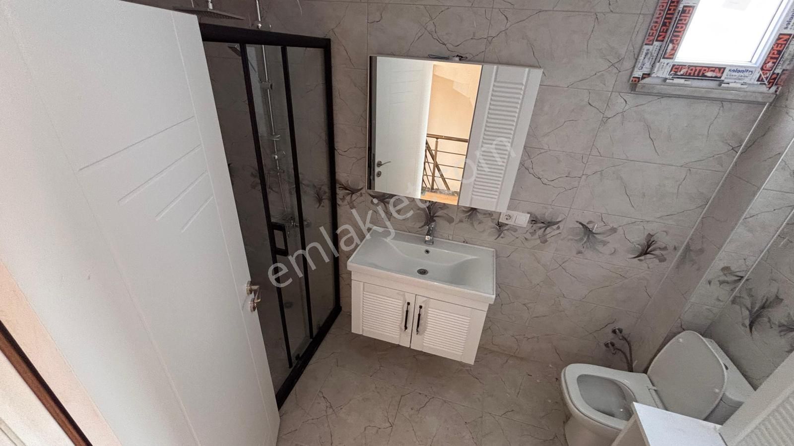 Marmara Ereğlisi’nde Yaz-kış Oturuma Uygun Satılık Villa! Kanat Emlak - Görsel 8