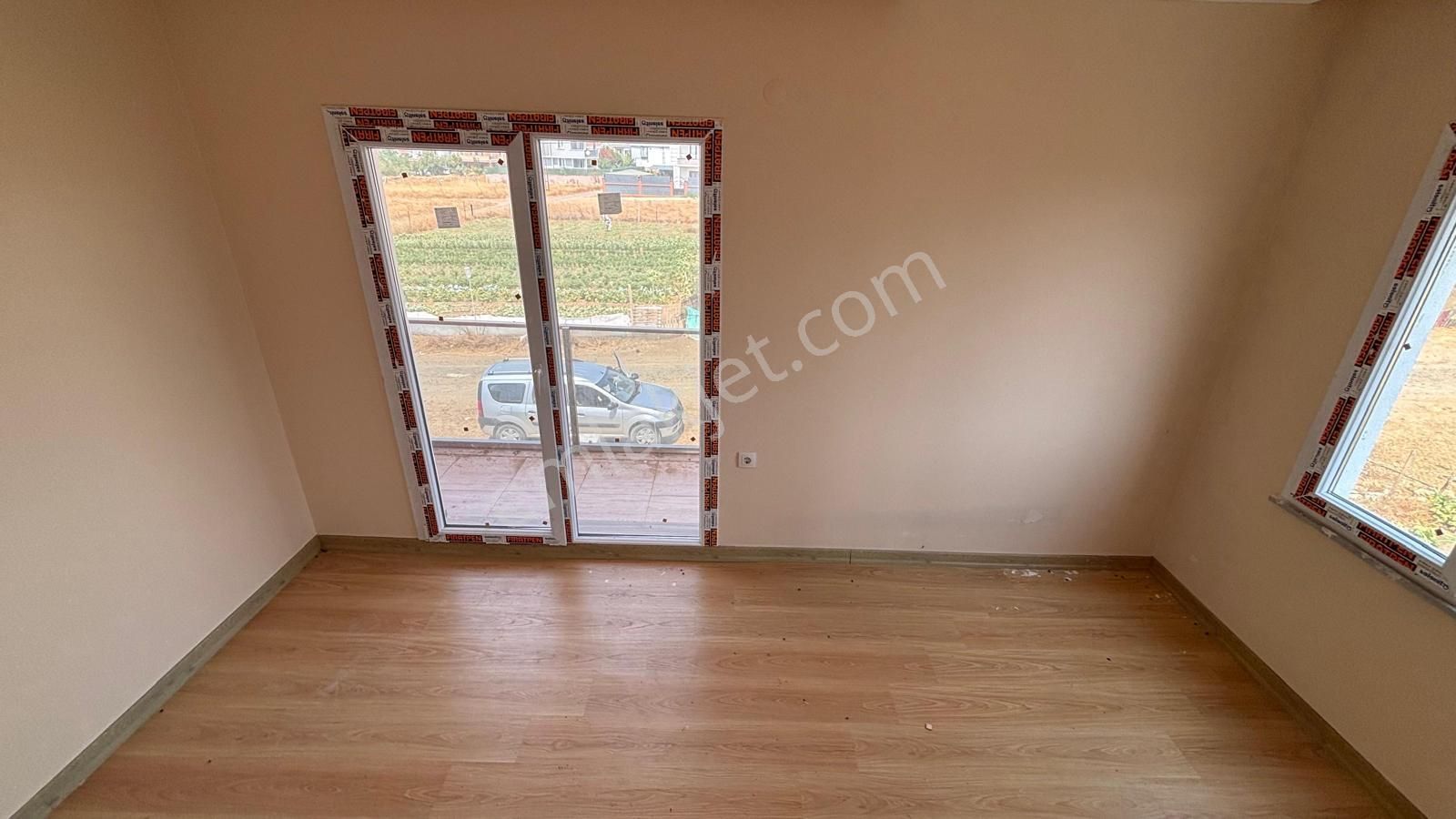 Marmara Ereğlisi’nde Yaz-kış Oturuma Uygun Satılık Villa! Kanat Emlak - Görsel 16