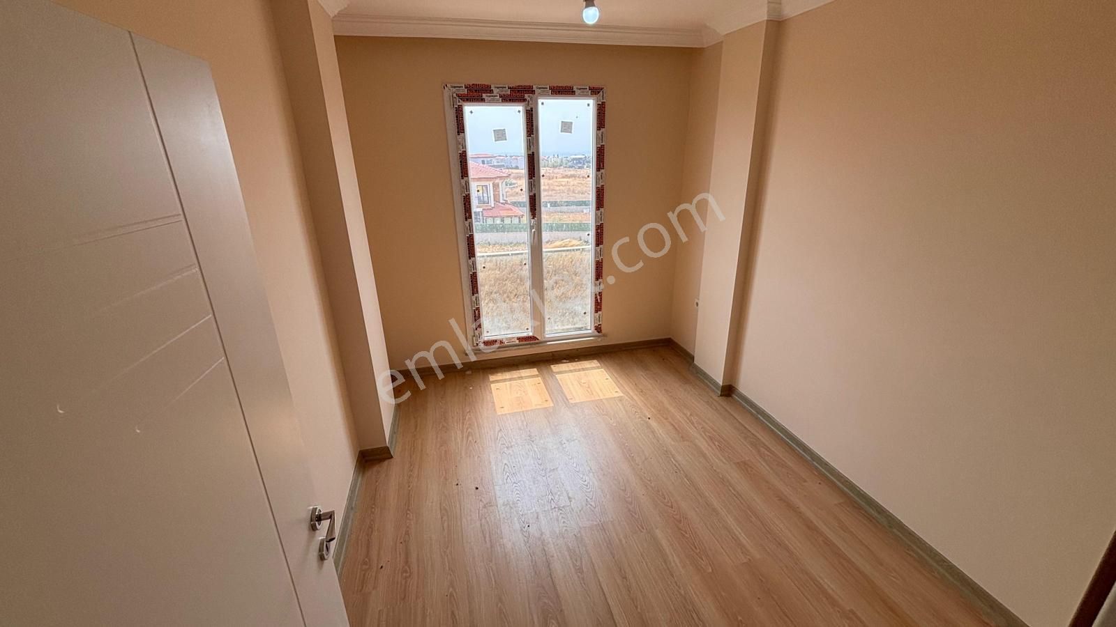 Marmara Ereğlisi’nde Yaz-kış Oturuma Uygun Satılık Villa! Kanat Emlak - Görsel 27