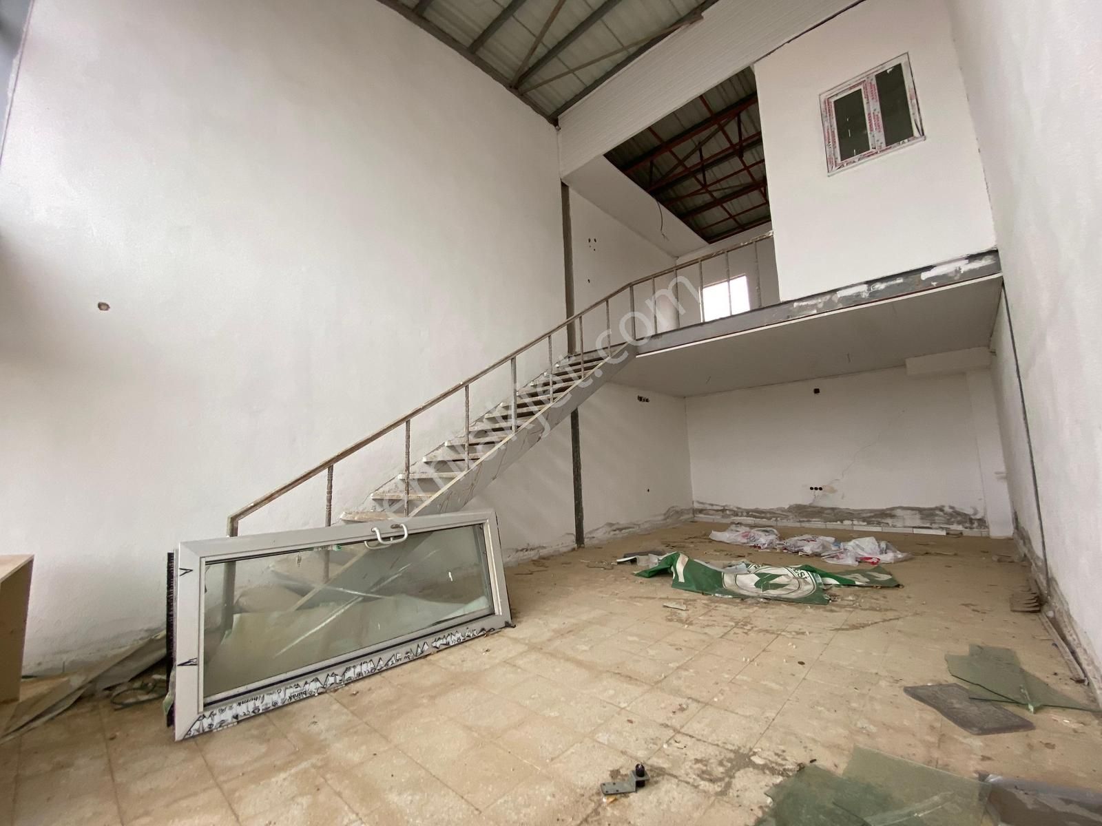 Türker Emlak'tan Üniversite Yolunda Satılık 4257m2 Depo - Görsel 5