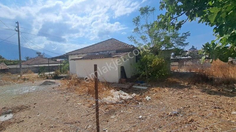 Stop’tan Şehir Merkezinde Satılık Tarla 1100m² İçinde Ev Mevcut(takaslı) - Görsel 2