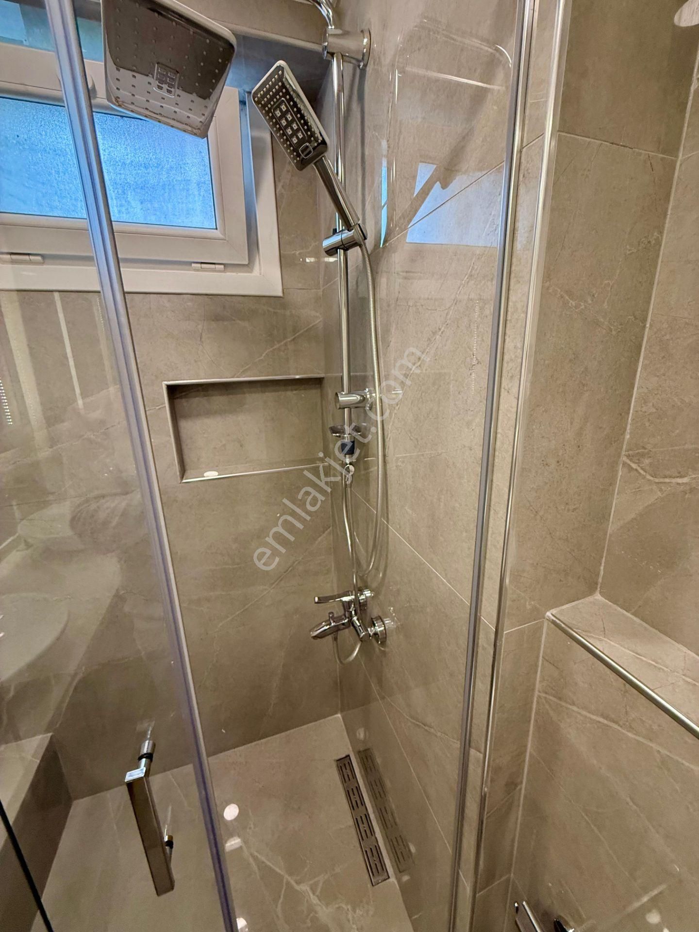 Konut Ve Ticari'den Havuzlu , Güvenlikli Sitede Caddeye Yakın Satılık 2+1 - Görsel 20