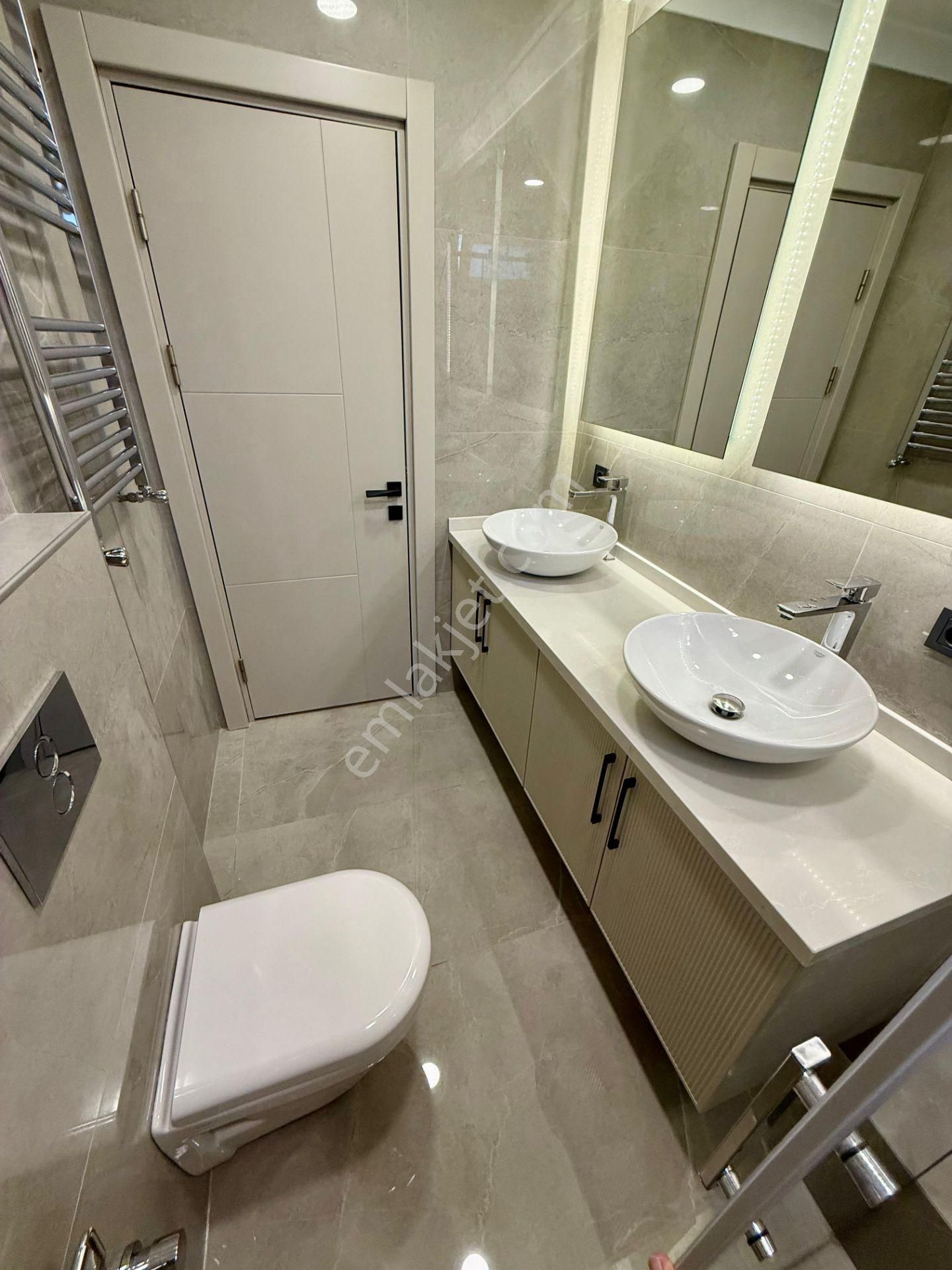 Konut Ve Ticari'den Havuzlu , Güvenlikli Sitede Caddeye Yakın Satılık 2+1 - Görsel 19