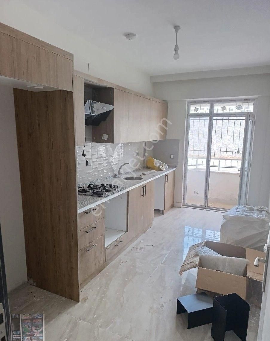 Akyol Gayrimenkul Den Satlık Kuzeyşehir Karacaören Gazi Konutlarında Giriş Kat 3+1 - Görsel 4