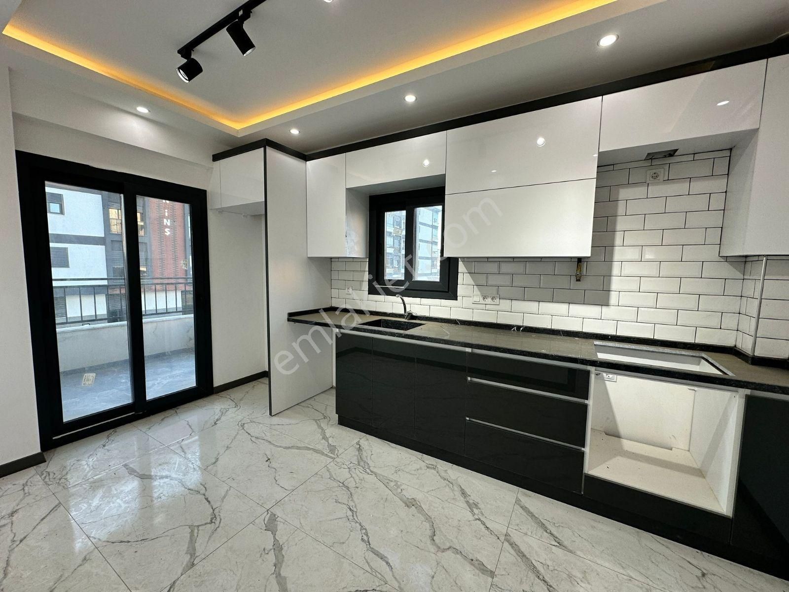 Emir Yapıdan Acil Satılık Lux Daire - Görsel 11