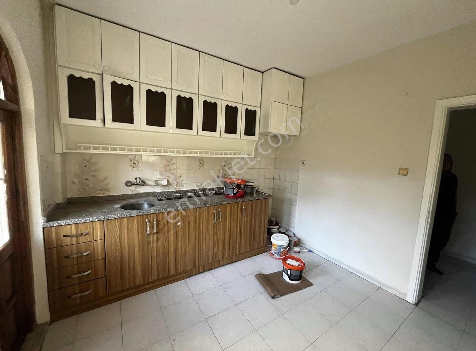 Öz Yıldız Emlaktan Mimar Sinan Mahellesinde 3+1 Kiralık Daire