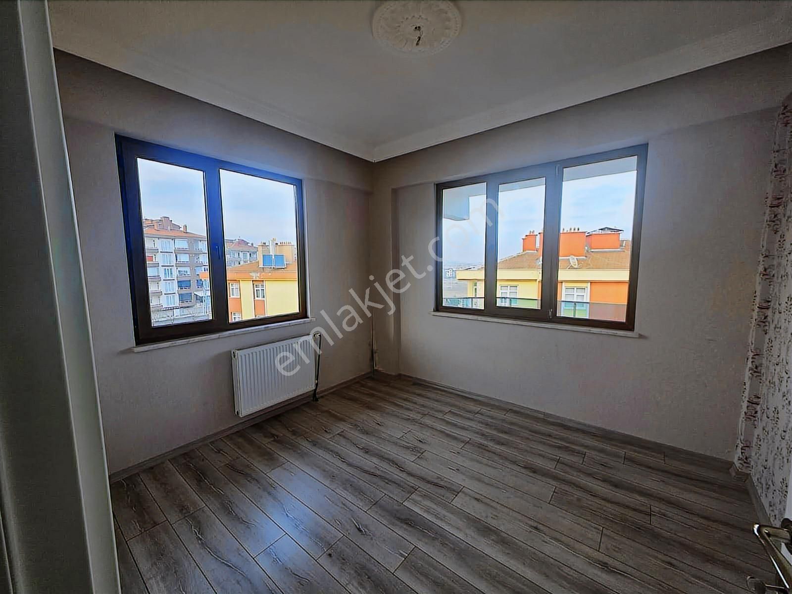 Kelebekler Vadisi Yakını Kiralık 3+1 Daire - Görsel 6