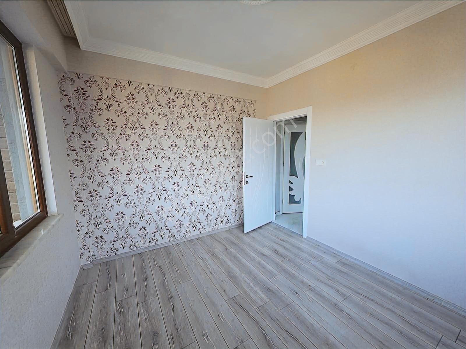 Kelebekler Vadisi Yakını Kiralık 3+1 Daire - Görsel 3