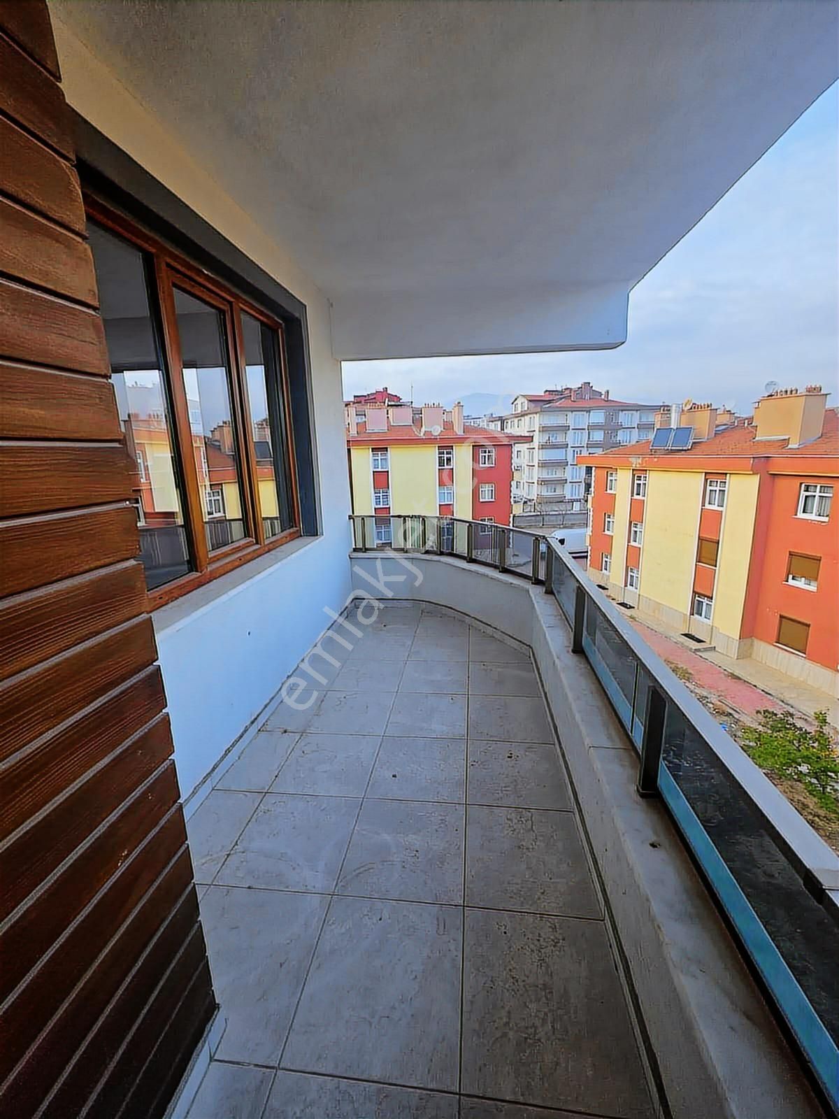 Kelebekler Vadisi Yakını Kiralık 3+1 Daire - Görsel 2