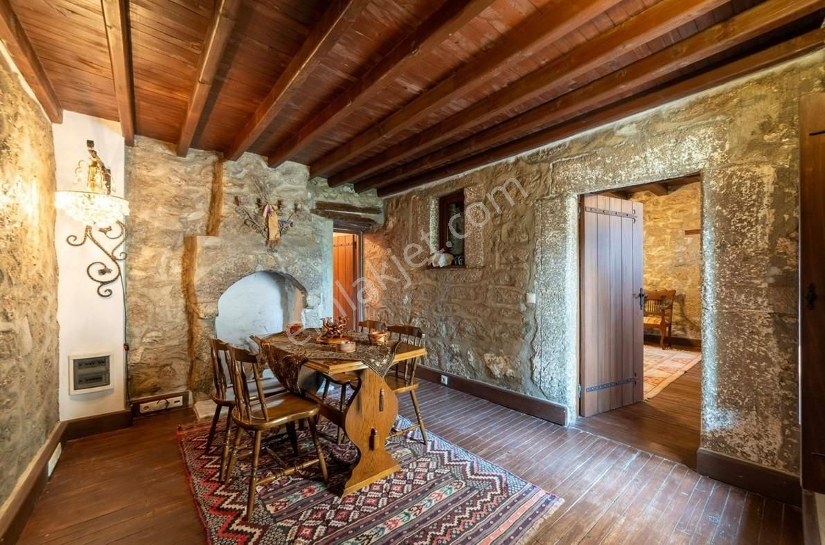 Bodrum Ortakentte Satılık Tarihî Taş Kule Ev 5+2 Özel Havuzlu - Görsel 19