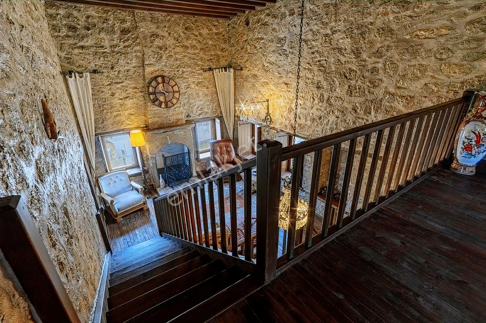 Bodrum Ortakentte Satılık Tarihî Taş Kule Ev 5+2 Özel Havuzlu - Görsel 11