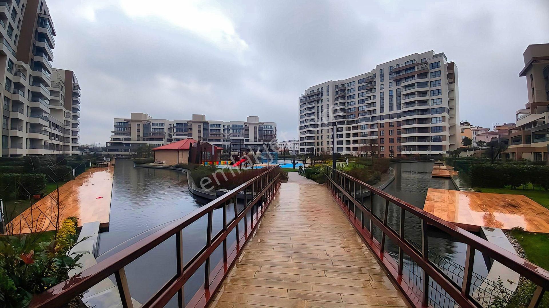 Seeworld Sinpaş Köyceğiz 75m2 1+1 Balkonlu Şerefiyeli Kiralık - Görsel 24