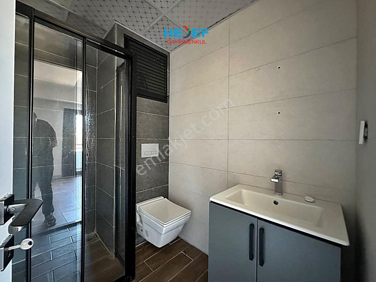 Hedef'ten Yaşardoğu Caddesinde Site İçi Havuzlu Açık 2+1 - Görsel 10