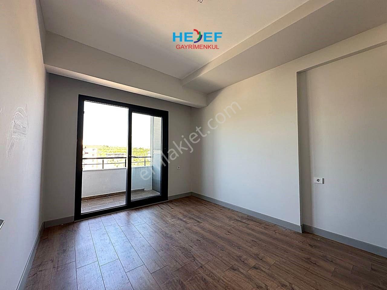 Hedef'ten Yaşardoğu Caddesinde Site İçi Havuzlu Açık 2+1 - Görsel 7