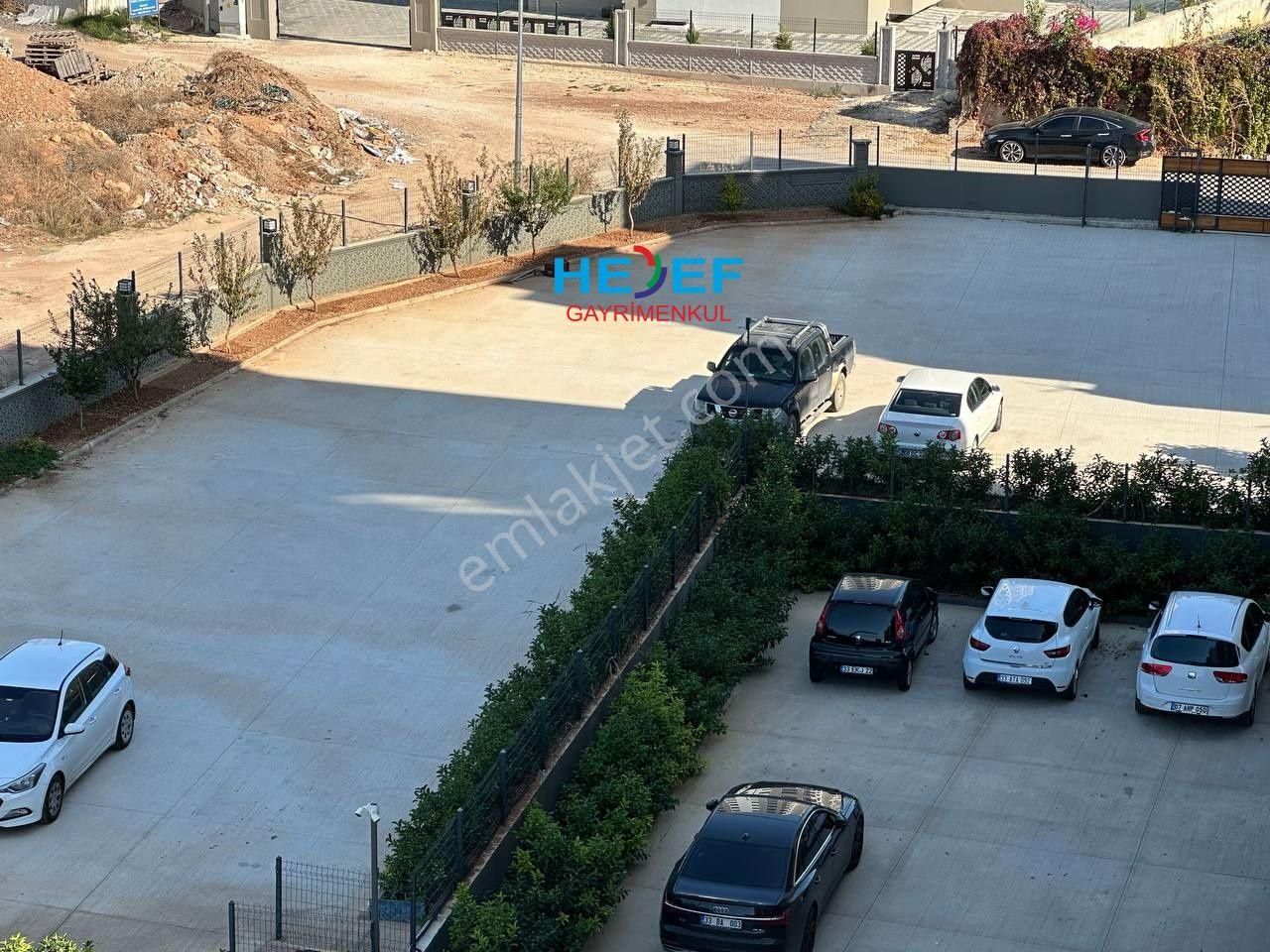 Hedef'ten Yaşardoğu Caddesinde Site İçi Havuzlu Açık 2+1 - Görsel 12