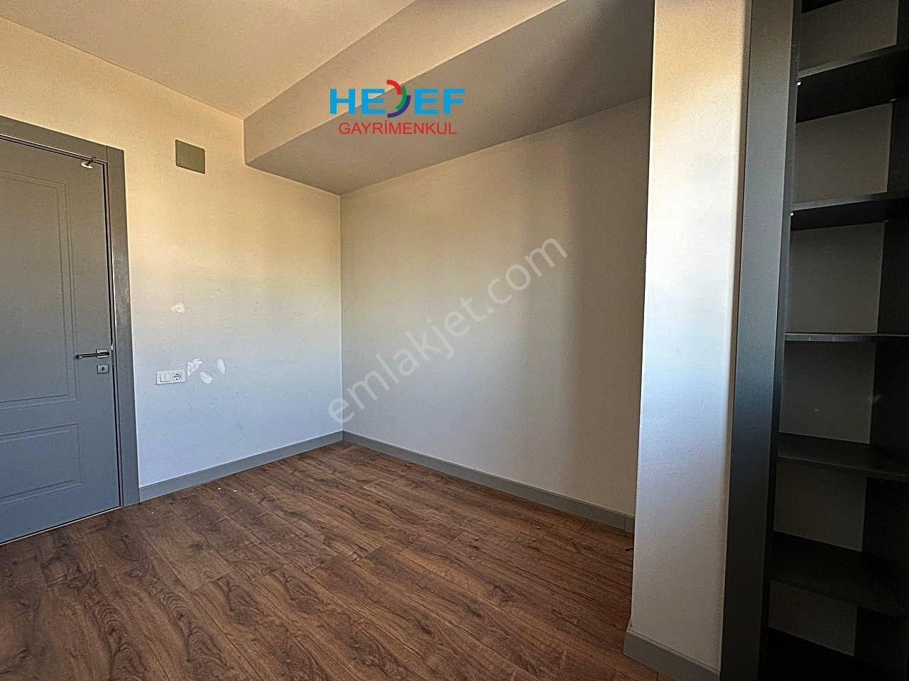 Hedef'ten Yaşardoğu Caddesinde Site İçi Havuzlu Açık 2+1 - Görsel 5