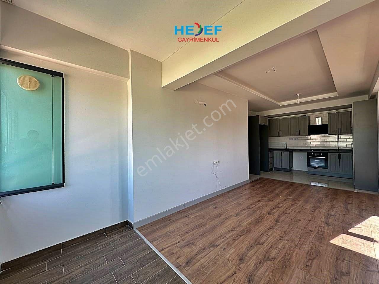 Hedef'ten Yaşardoğu Caddesinde Site İçi Havuzlu Açık 2+1 - Görsel 2