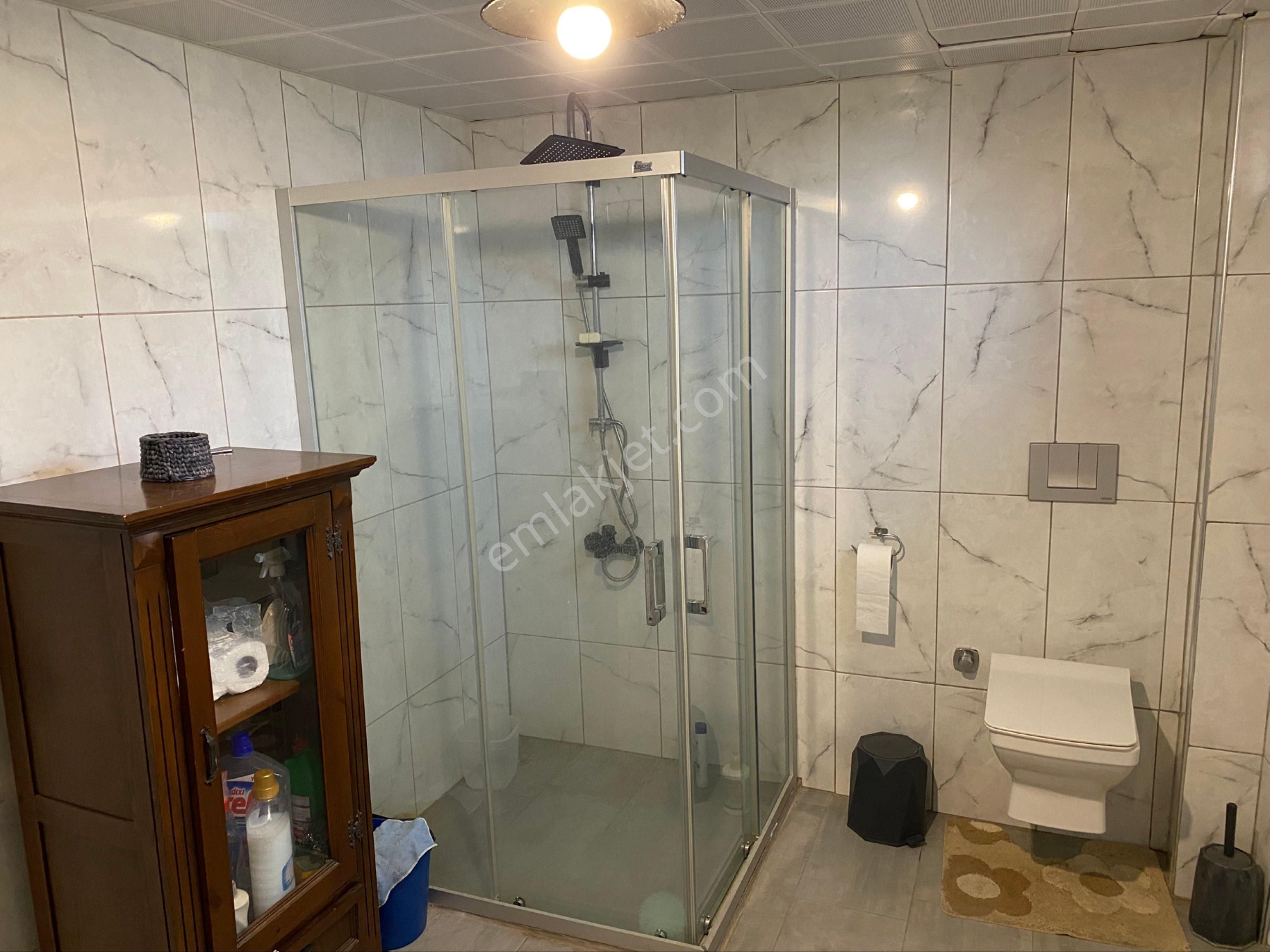 Merkeze 4 Km Mesafede,doğa Manzaralı,bahçeli Villa - Görsel 15