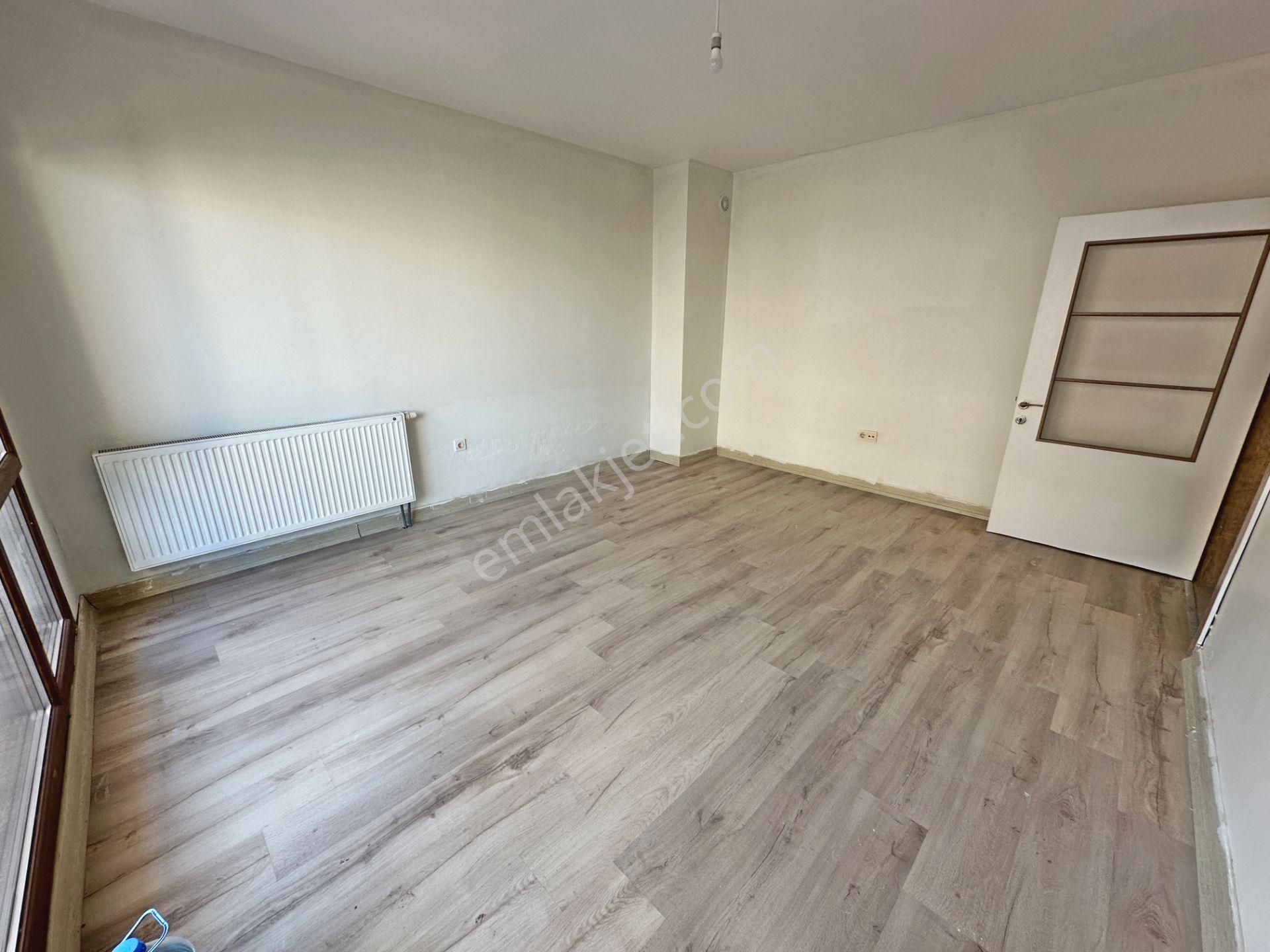 Altıağaç Toki'de Merkezi Konumda Yapılı Önü Açık 2+1 Kiralık Daire - Görsel 3
