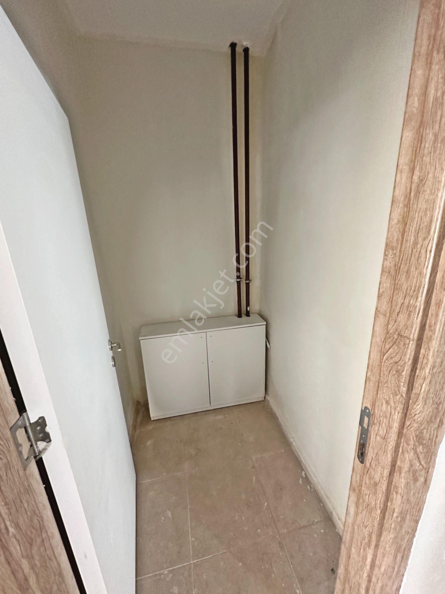 Altıağaç Toki'de Merkezi Konumda Yapılı Önü Açık 2+1 Kiralık Daire - Görsel 15