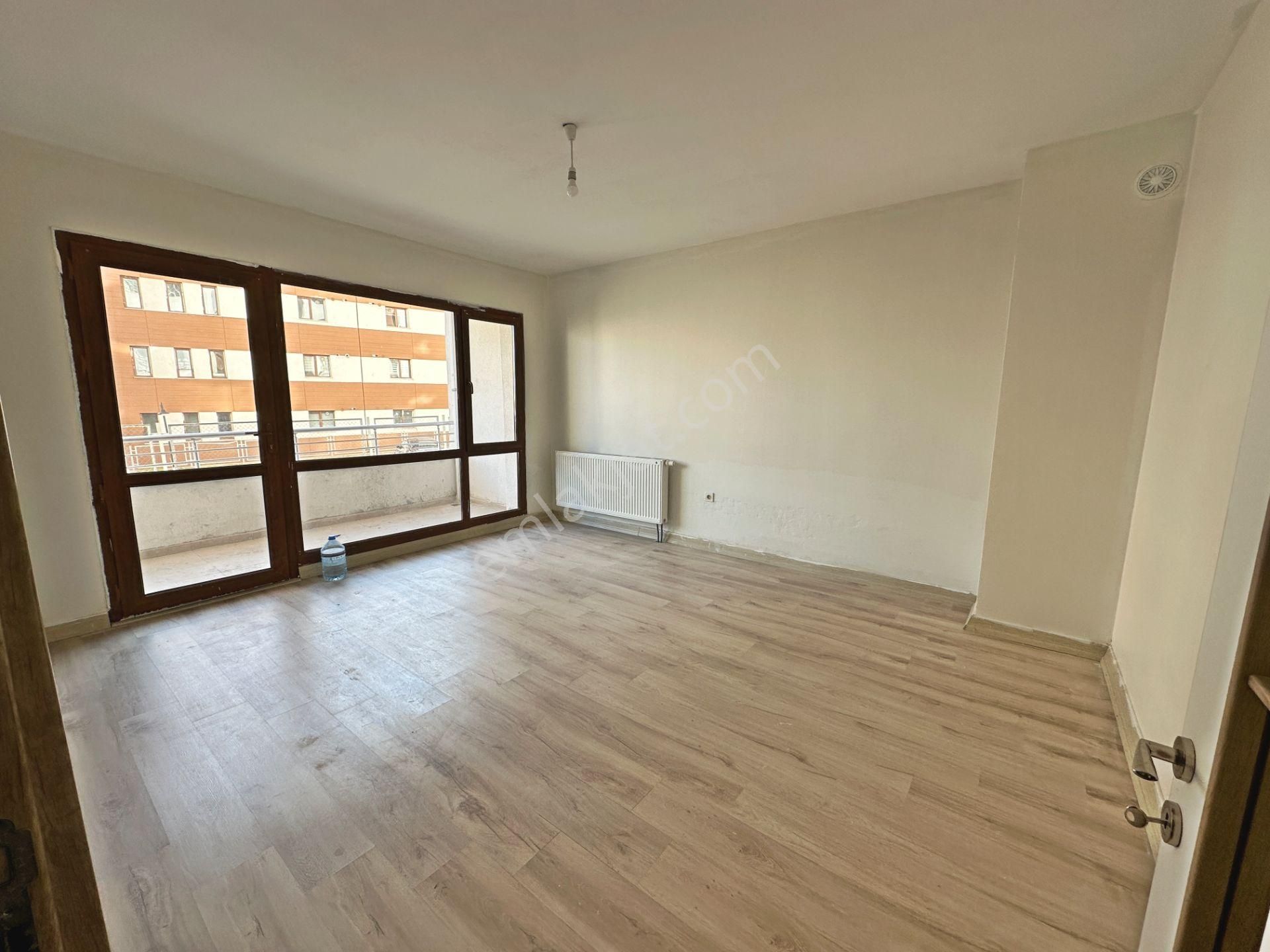 Altıağaç Toki'de Merkezi Konumda Yapılı Önü Açık 2+1 Kiralık Daire