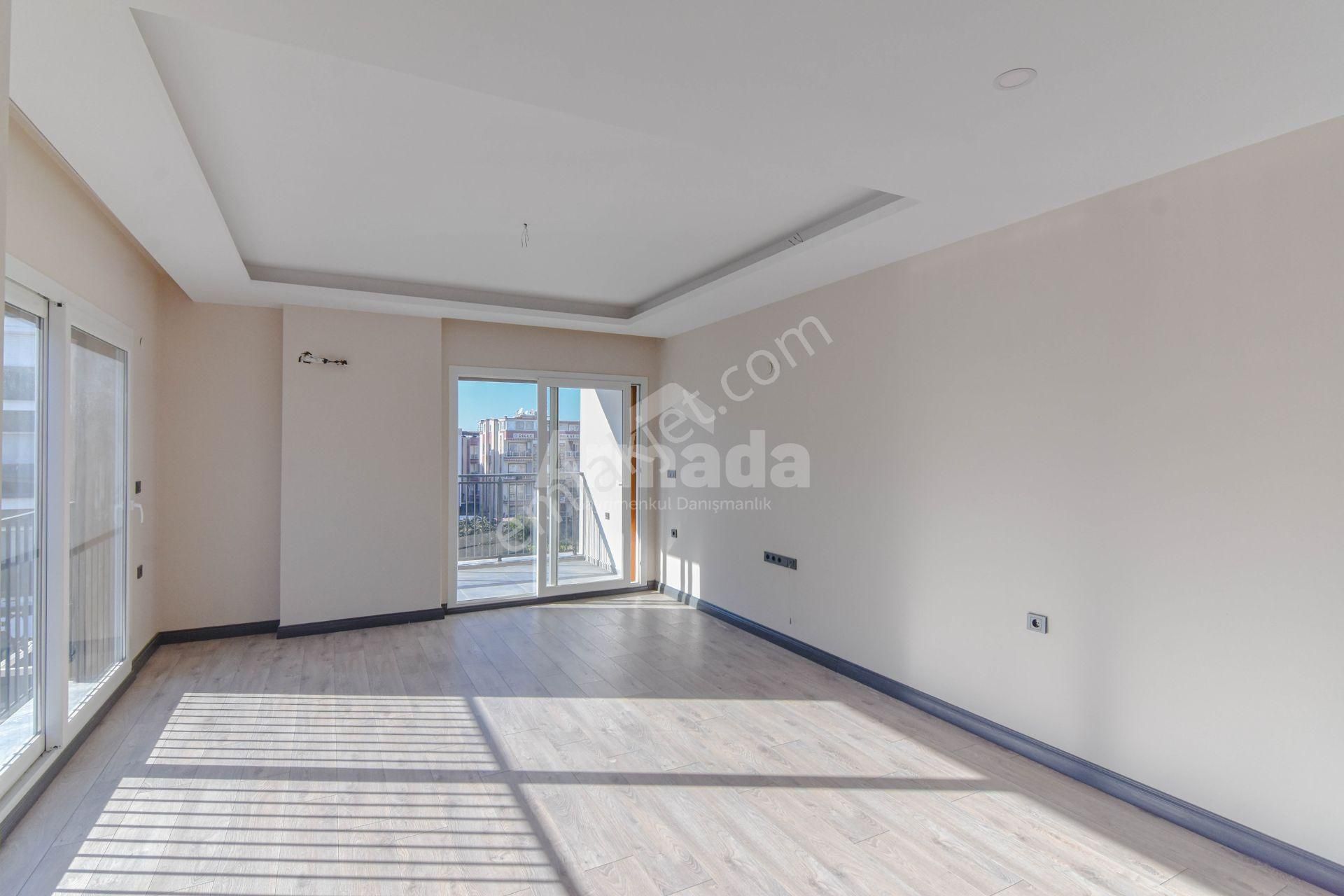 Davutlar Merkez Cadde Üzerinde Modern Tasarımlı 2+1 Daire - Görsel 9