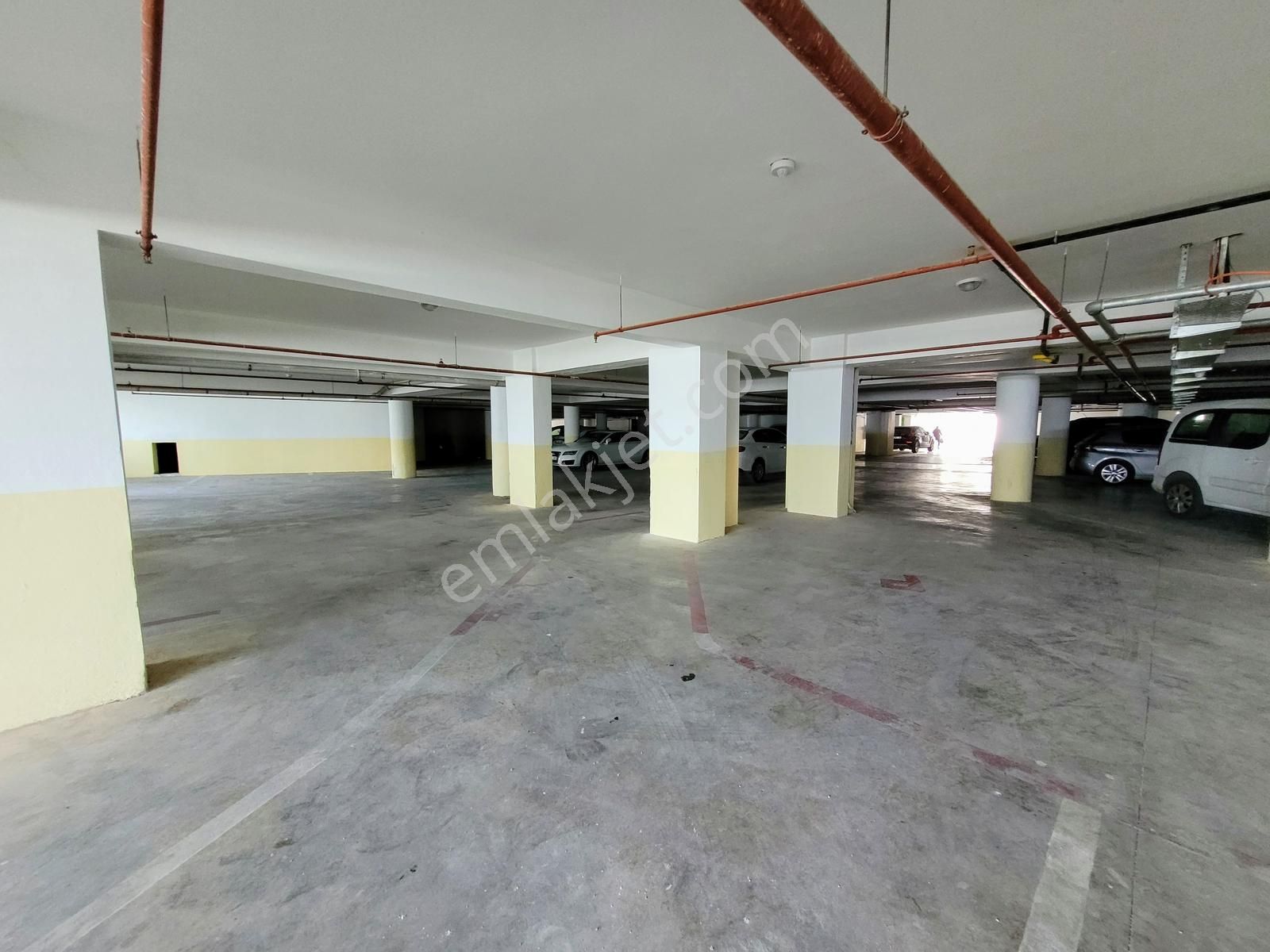 Site İçinde Deniz Manzaralı 1+1 Lüks Daire | Fema - Görsel 35