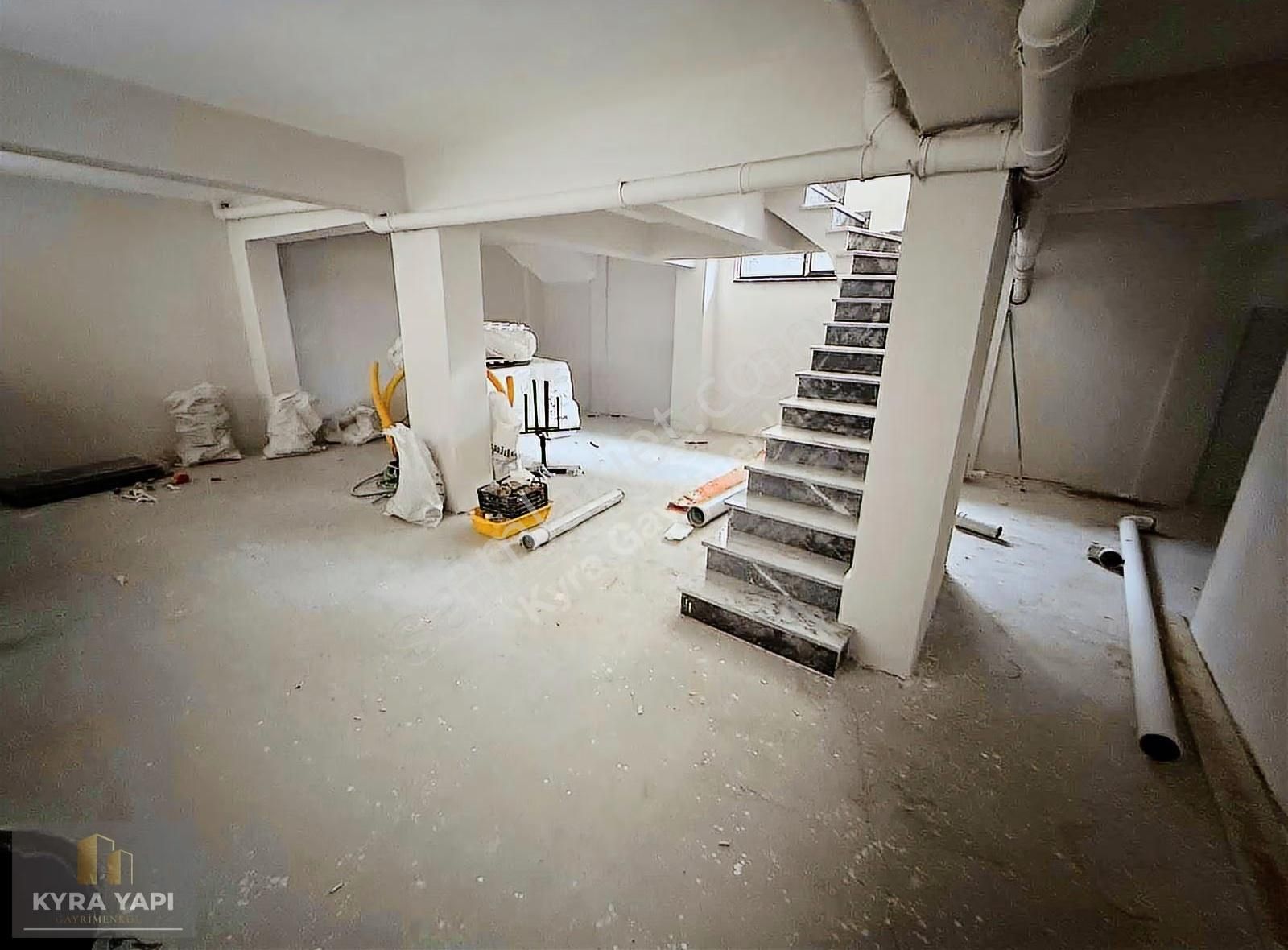 Bağlarbaşın Da Satılık 240 M Düz Giriş Bahçeli Depolu - Görsel 5