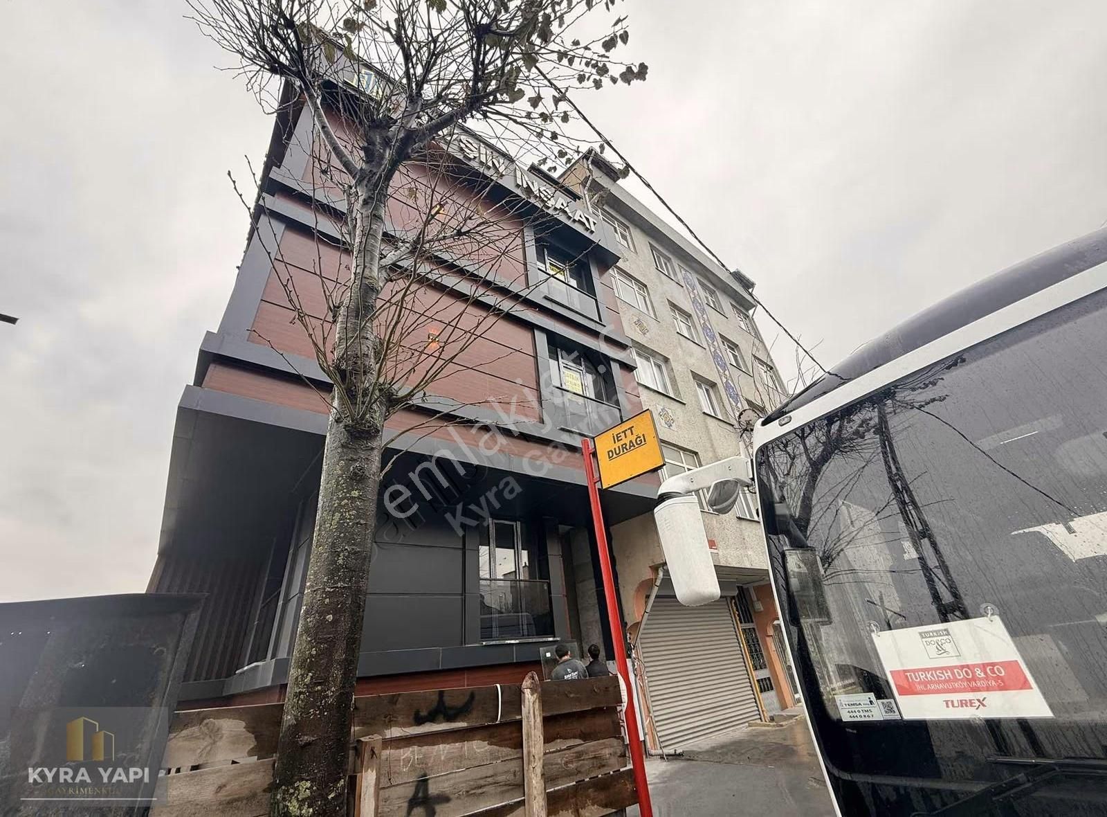 Kıbrıs Caddesi Üzerinde 220 M2 Depolu Dükkan Mağaza - Görsel 2