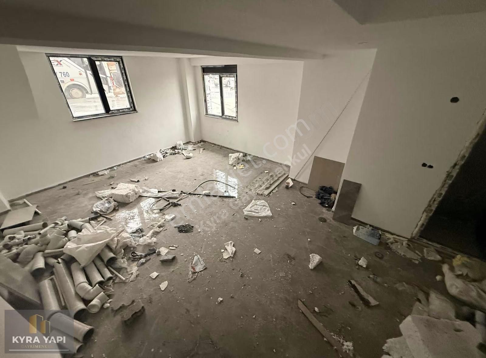 Kıbrıs Caddesi Üzerinde 220 M2 Depolu Dükkan Mağaza - Görsel 14