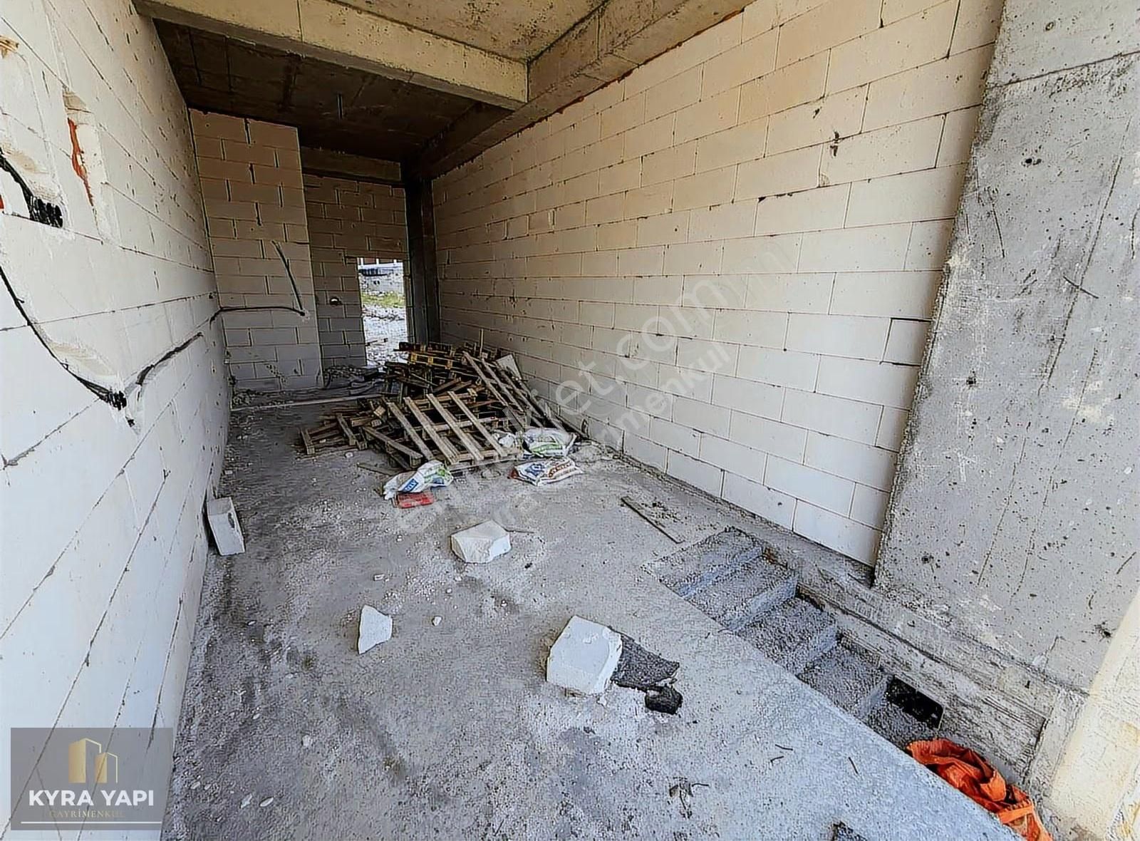 Kyra Yapı Dan Cadde Üstü Lüx Satılık Dükkan Mağaza - Görsel 11