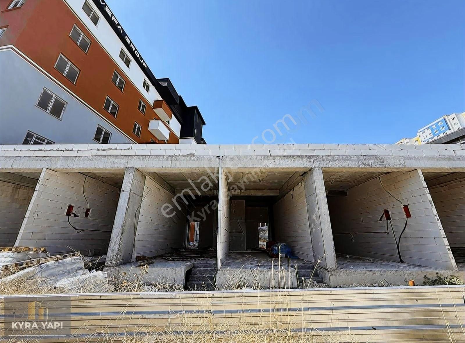 Kyra Yapı Dan Cadde Üstü Lüx Satılık Dükkan Mağaza - Görsel 4