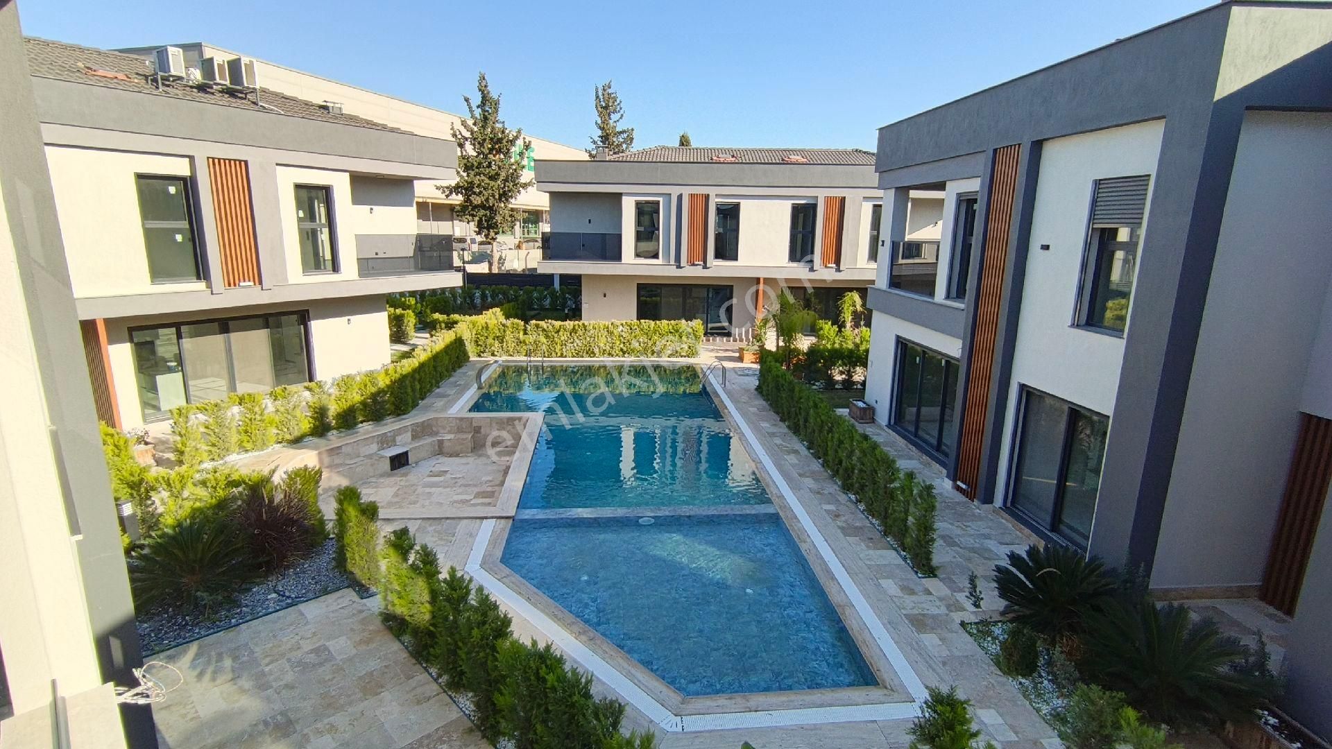 Denize Yürüme Mesafesinde | Müstakil | Yeni Yapı | 4+1 | Doğalgazlı - Görsel 35