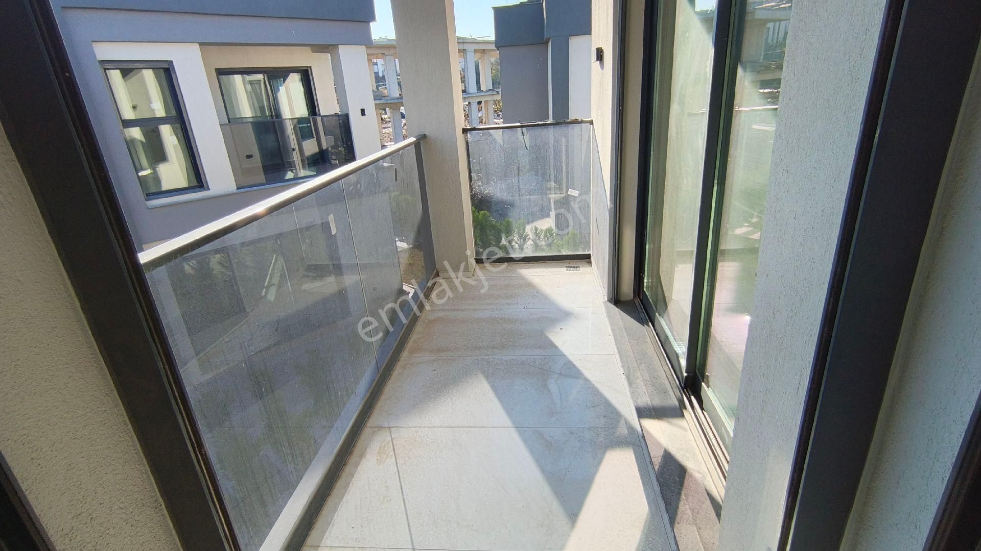 Denize Yürüme Mesafesinde | Müstakil | Yeni Yapı | 4+1 | Doğalgazlı - Görsel 22