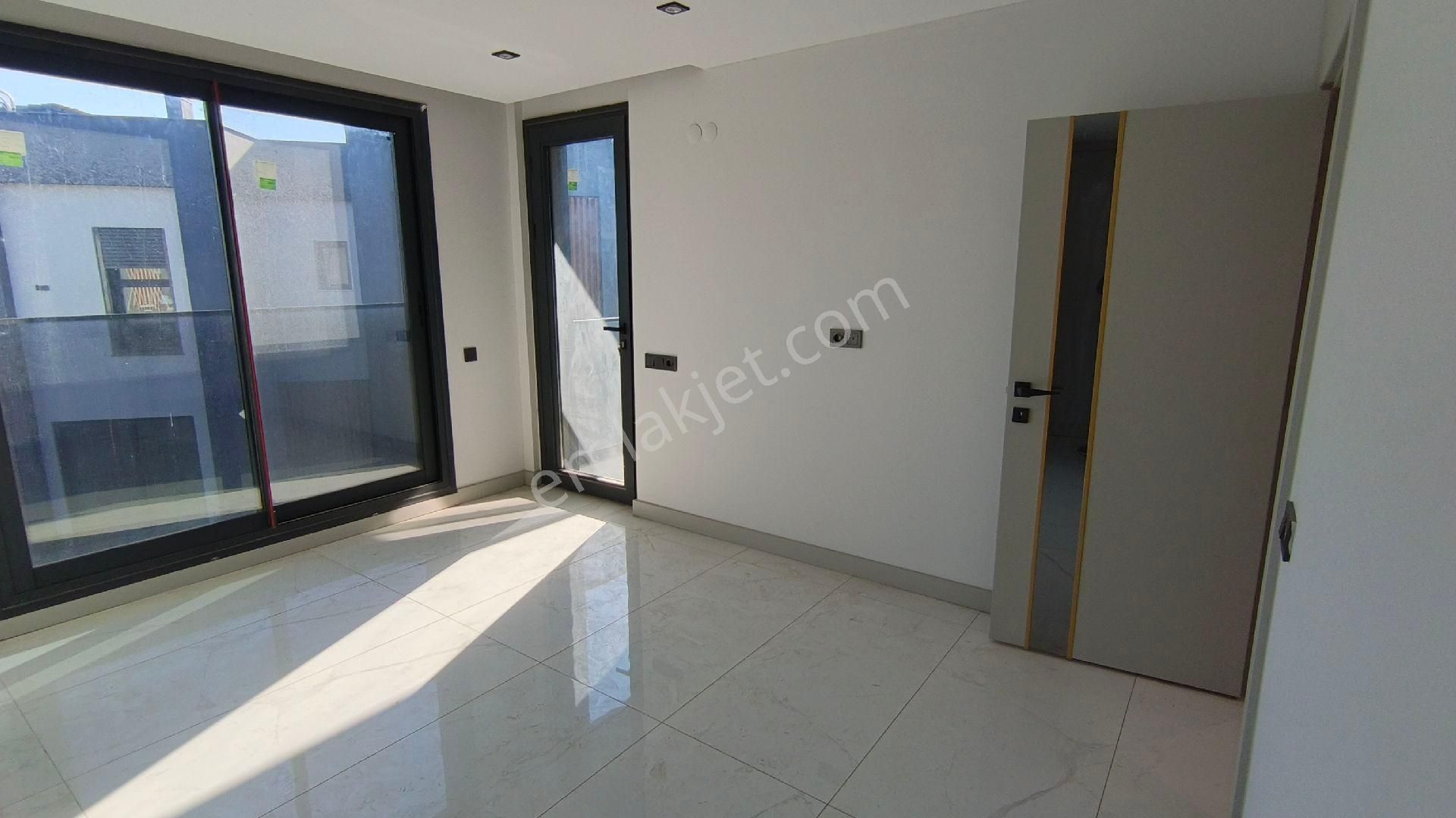 Denize Yürüme Mesafesinde | Müstakil | Yeni Yapı | 4+1 | Doğalgazlı - Görsel 25