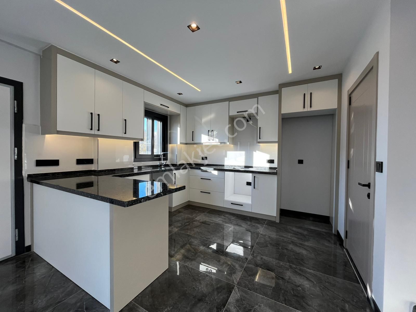 🏡 Didim Hisar Mahallesi | Havuzlu Butik Sitede Müstakil Bahçeli Villa-98 - Görsel 11