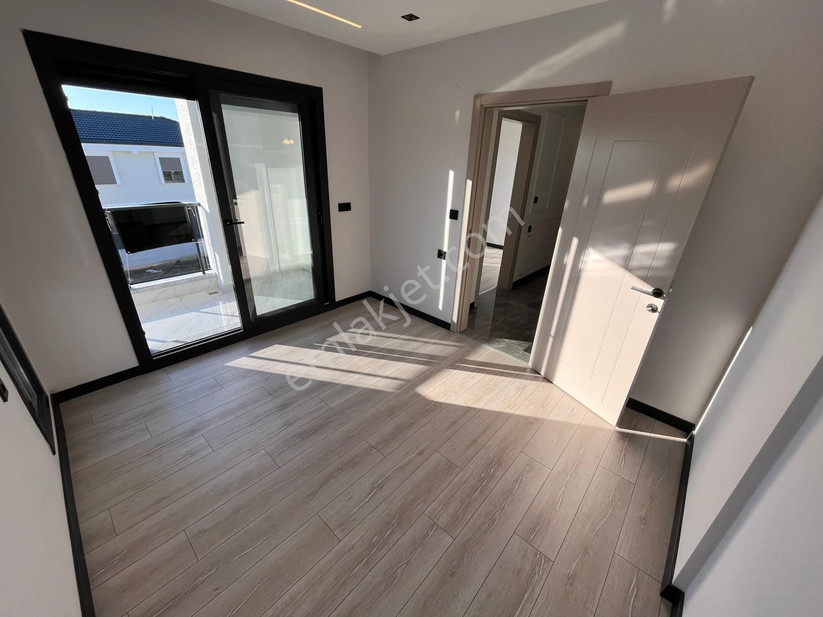 🏡 Didim Hisar Mahallesi | Havuzlu Butik Sitede Müstakil Bahçeli Villa-98 - Görsel 13